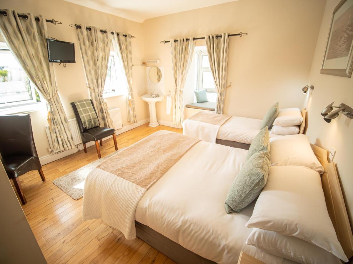 Ceol Na Mara Guest House 에니스크론 외부 사진